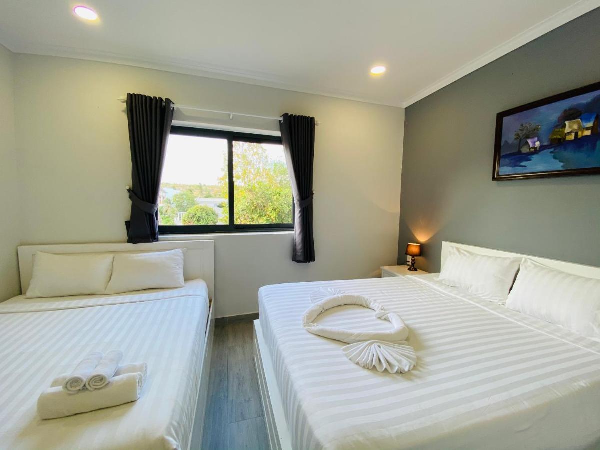 Vivian Hotel Mui Ne Exterior photo