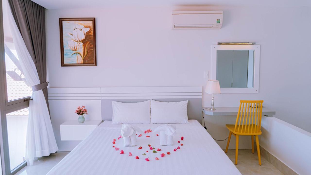 Vivian Hotel Mui Ne Exterior photo